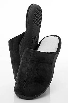 Ladies 1 Pair Isotoner Pillowstep Mule with Centre Seam In Black