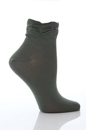 Ladies 1 Pair Levante Ruffle Edged Crew Socks In 4 Colours Leaf Green