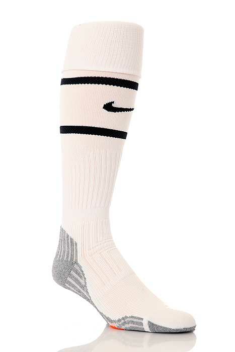 Mens, Ladies & Kids 1 Pair Nike 'Juventus' 2011-12 Football Socks White L