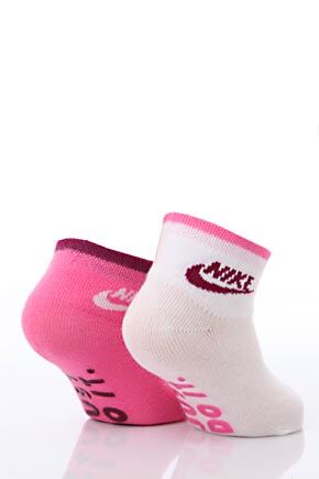 Girls 2 Pair Nike Little Kids Anti Slip Girls Bootie Socks White & Pink M