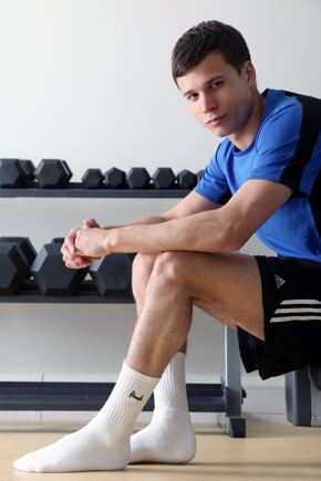 Mens 3 Pair Pringle Full Cushion Sports Socks In 3 Colours Black