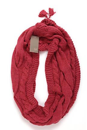 Ladies Urban Knit Handknit Cable Knit Snood 25% OFF