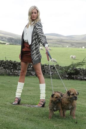 Ladies 1 Pair Elle Soft Cable Knit Legwarmer In 4 Colours Mulled Wine
