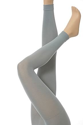 These fashionable Falke sheer elegance cotton touch footless tights are great to wear and gentle for the skin. They are sheer with a silky matt mesh structure and have a comfortable wear feeling thanks to the soft knitted double waistband and flat seams.