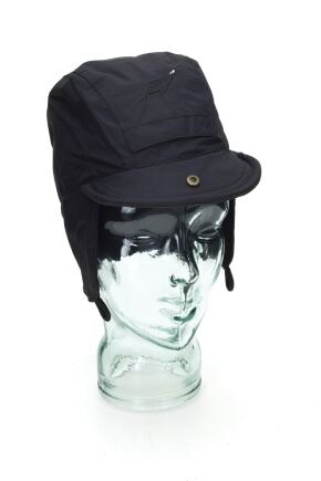Mens & Ladies Sealskinz Winter Hat, Waterproof, Windproof & Breathable Black Large