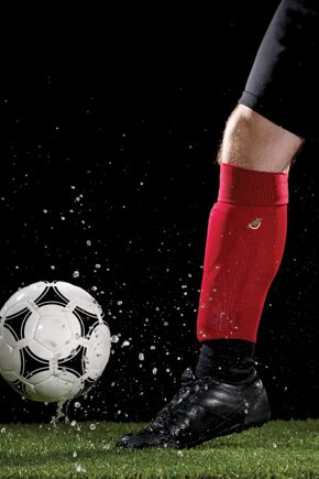 Mens & Ladies 1 Pair Sealskinz Football Socks In 5 Colours Navy Blue Small