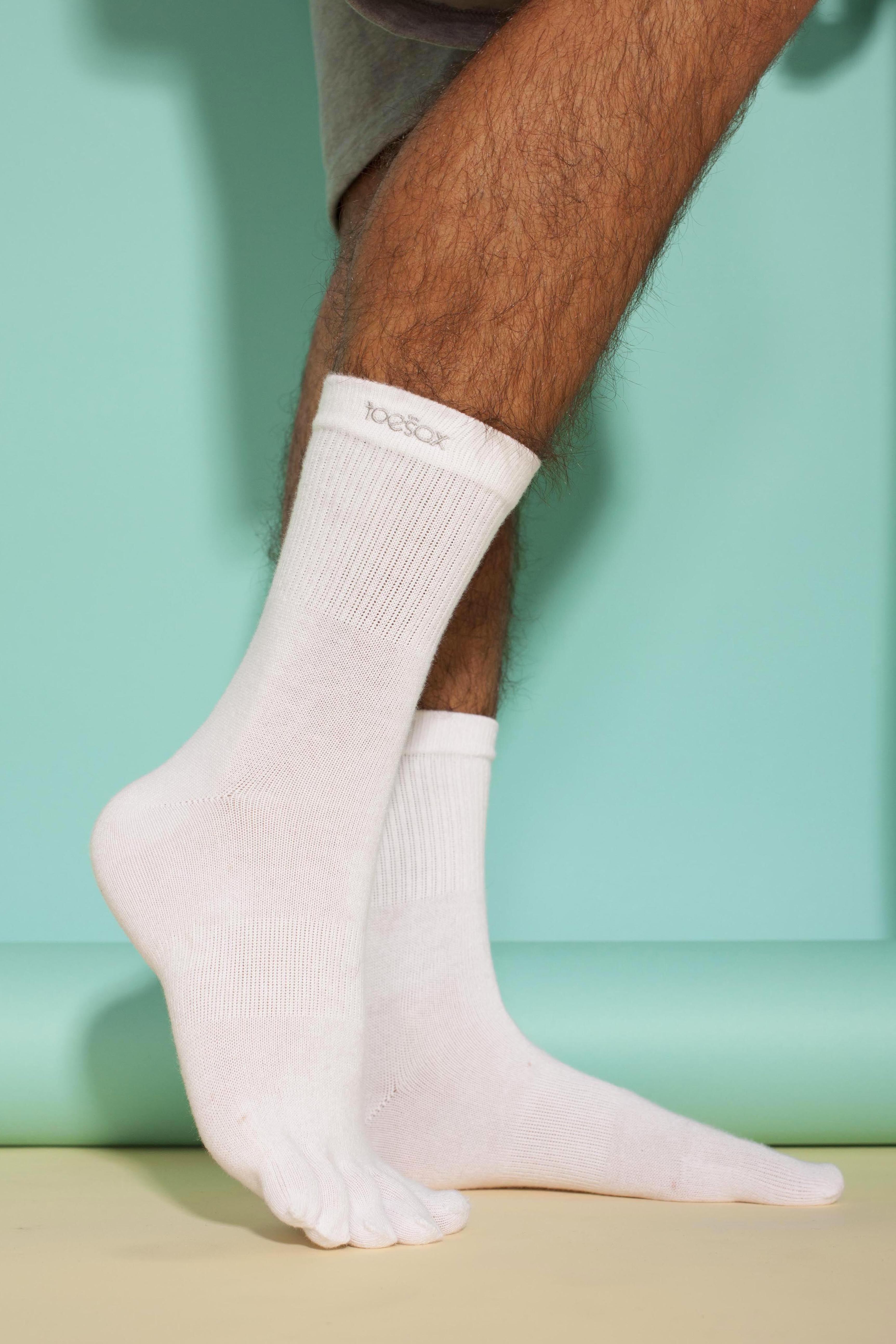 mens lightweight white socks