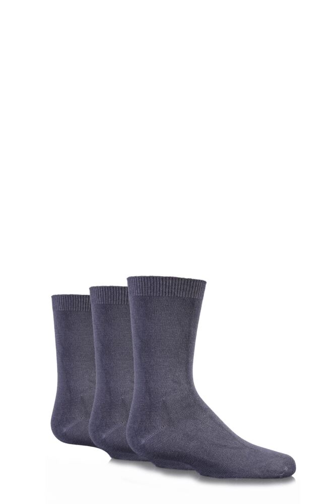 SockShop Plain Bamboo School Socks with Handlinked Toe Seams In Grey