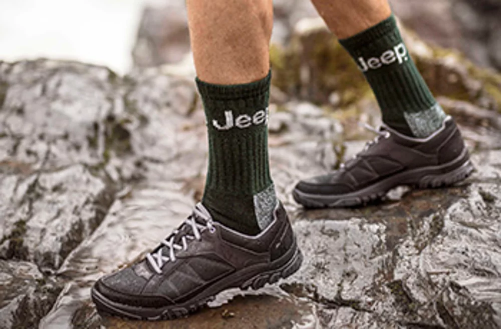 What socks should you wear when hiking in summer?