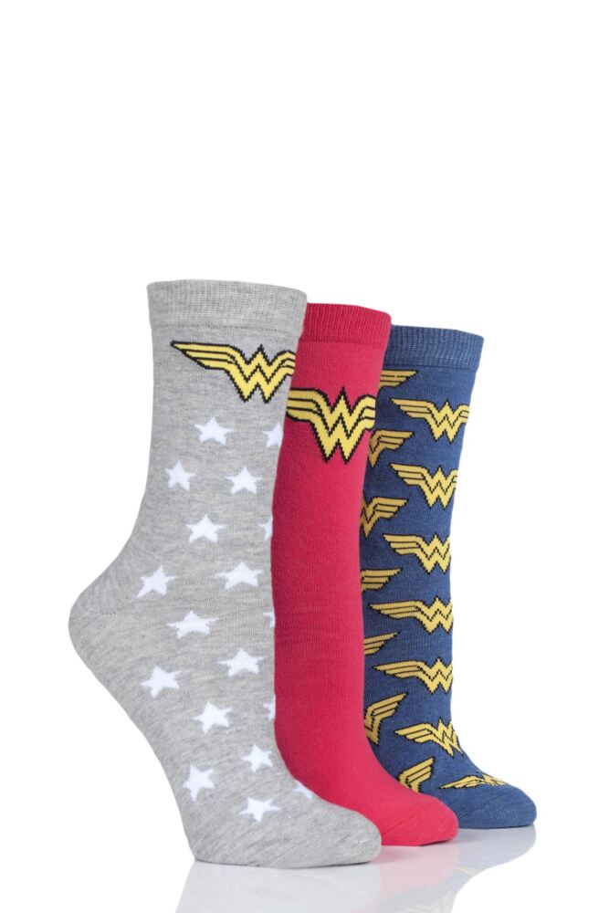 Ladies SockShop 3 Pair Wonder Woman Logo Cotton Socks