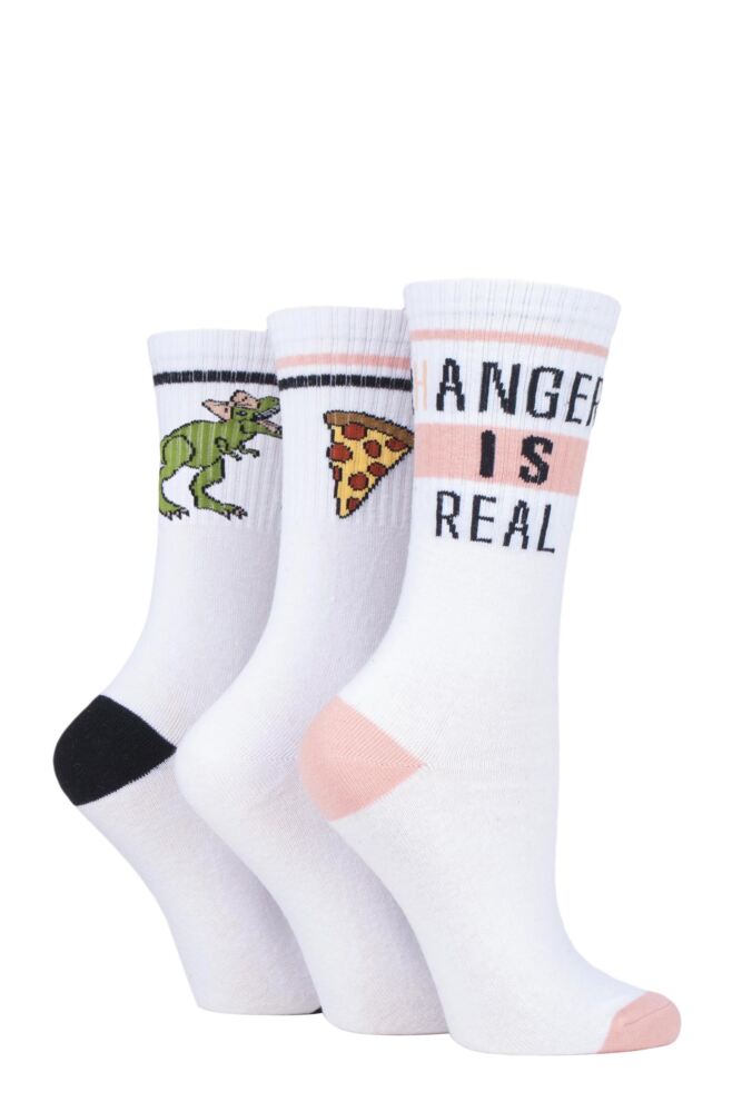 <div class="font-weight-bold">Wildfeet</div>Womens Cotton Slogan Sports Socks 3-Pair