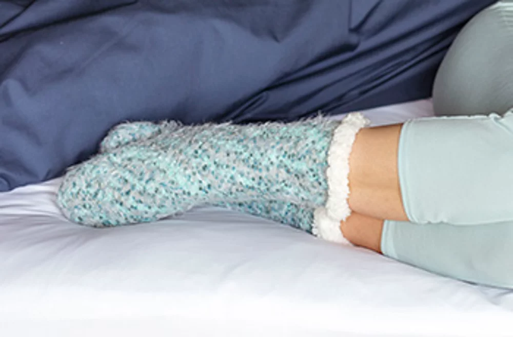 Should you wear socks to bed