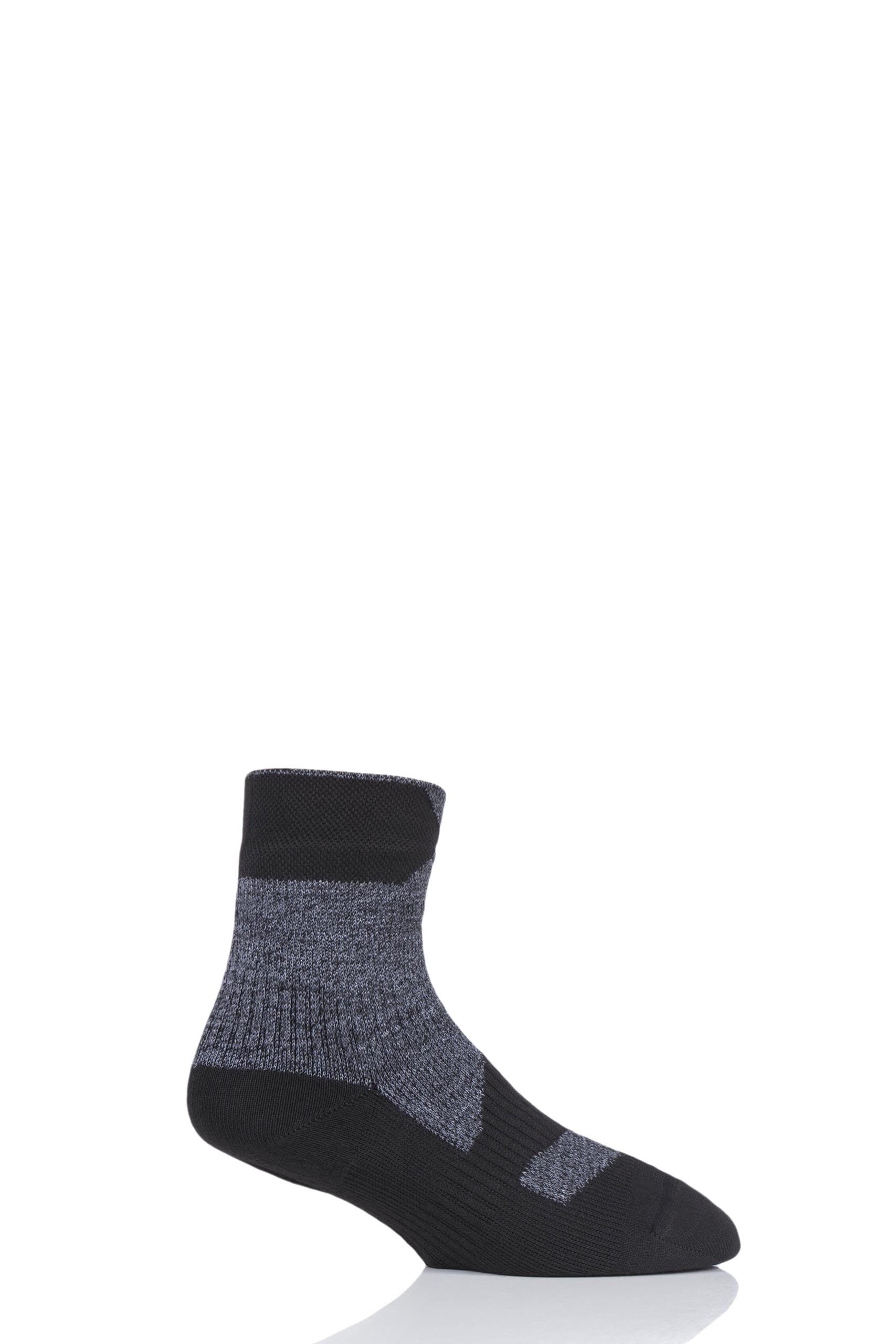 Image of 1 Pair Pack Grey 100% Waterproof Walking Thin Ankle Socks Men's Small - SealSkinz