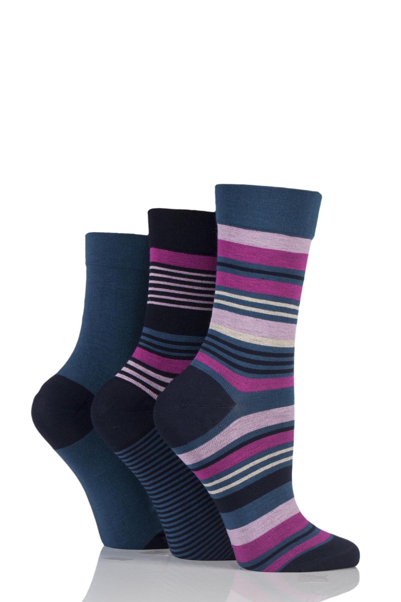 3 Pair Gentle Bamboo Socks with Smooth Toe Seams in Plains and Stripes Ladies - SOCKSHOP