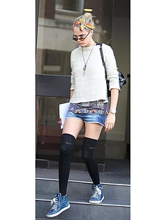 Cara Delevingne Mail Online August 2014