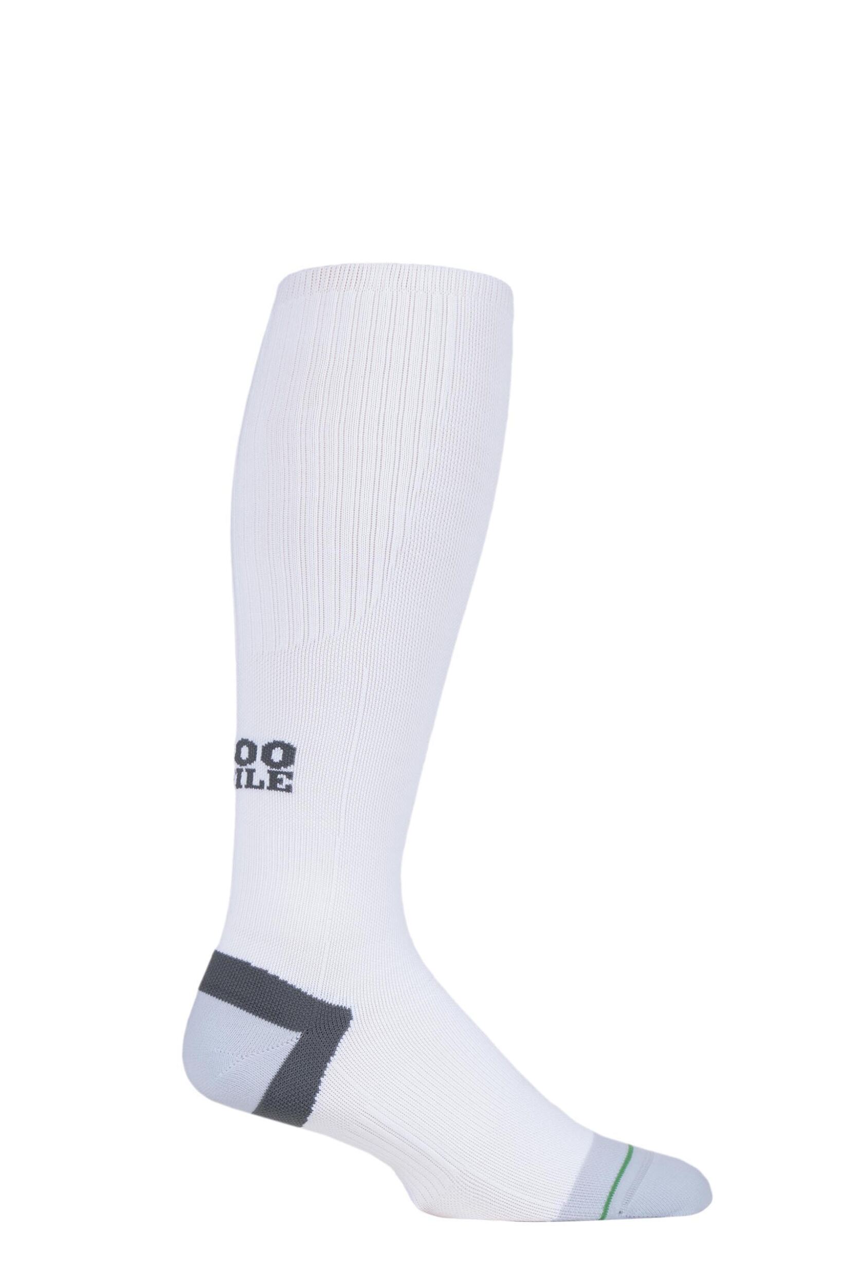 1 Pair White Compression Socks Men's 3.5-5 Mens - 1000 Mile