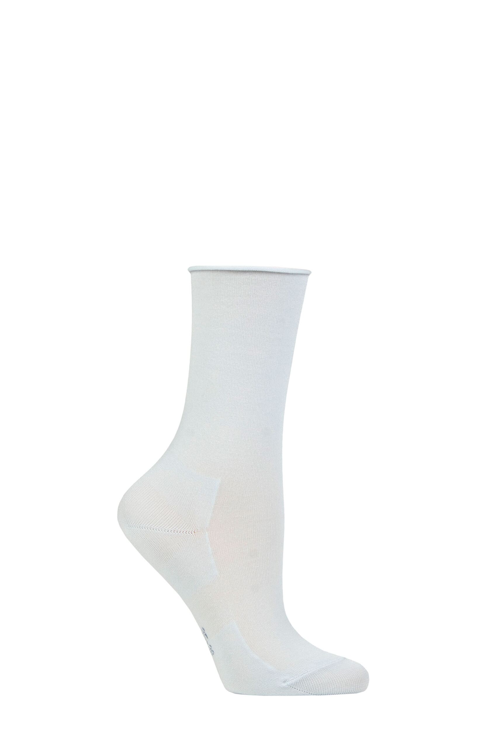 Women’s 1 Pair Falke Active Breeze Socks Light Blue 5.5-8 Ladies