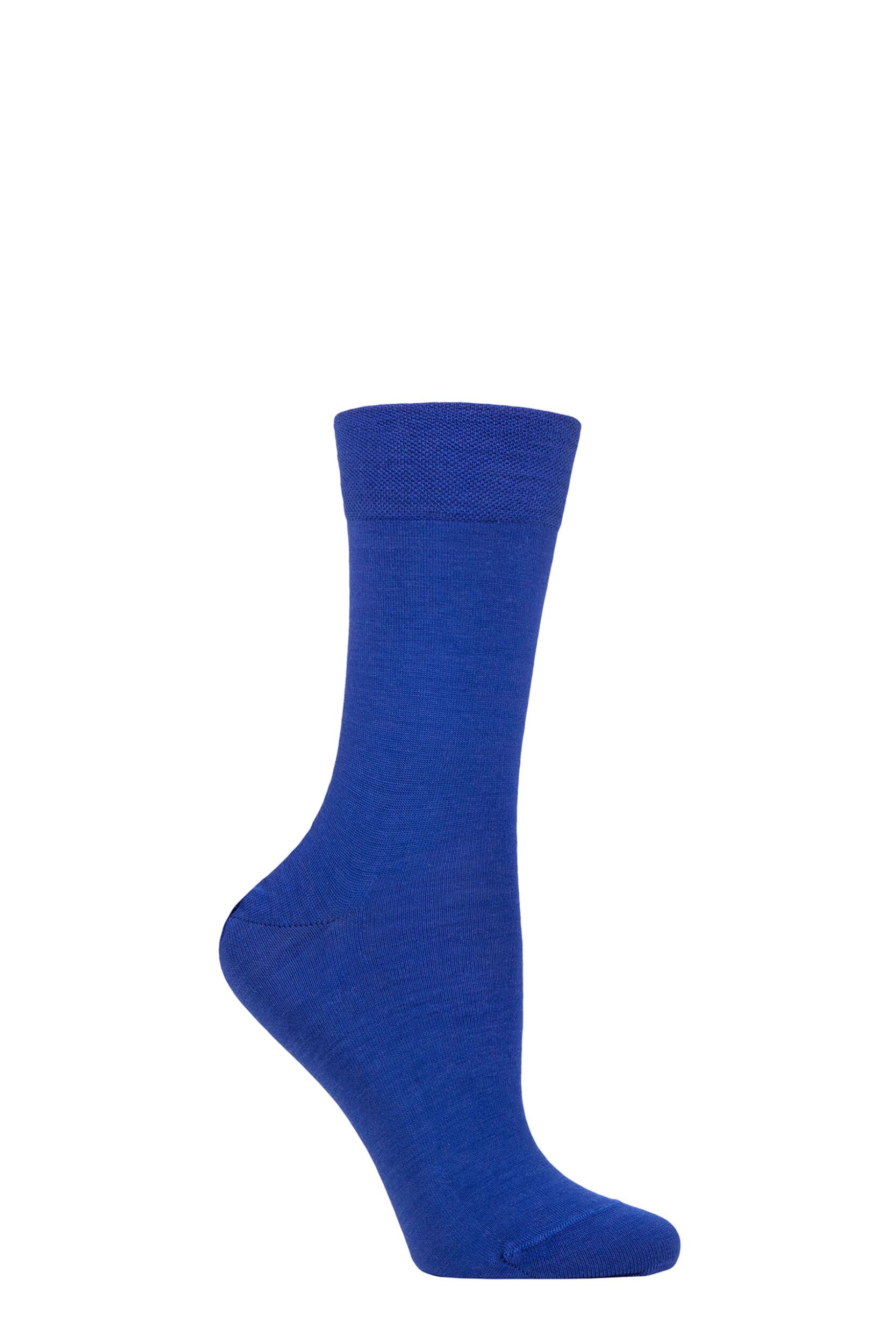 Image of Women's 1 Pair Falke Sensitive Berlin Merino Wool Left And Right Comfort Cuff Socks Imperial Blue Ladies