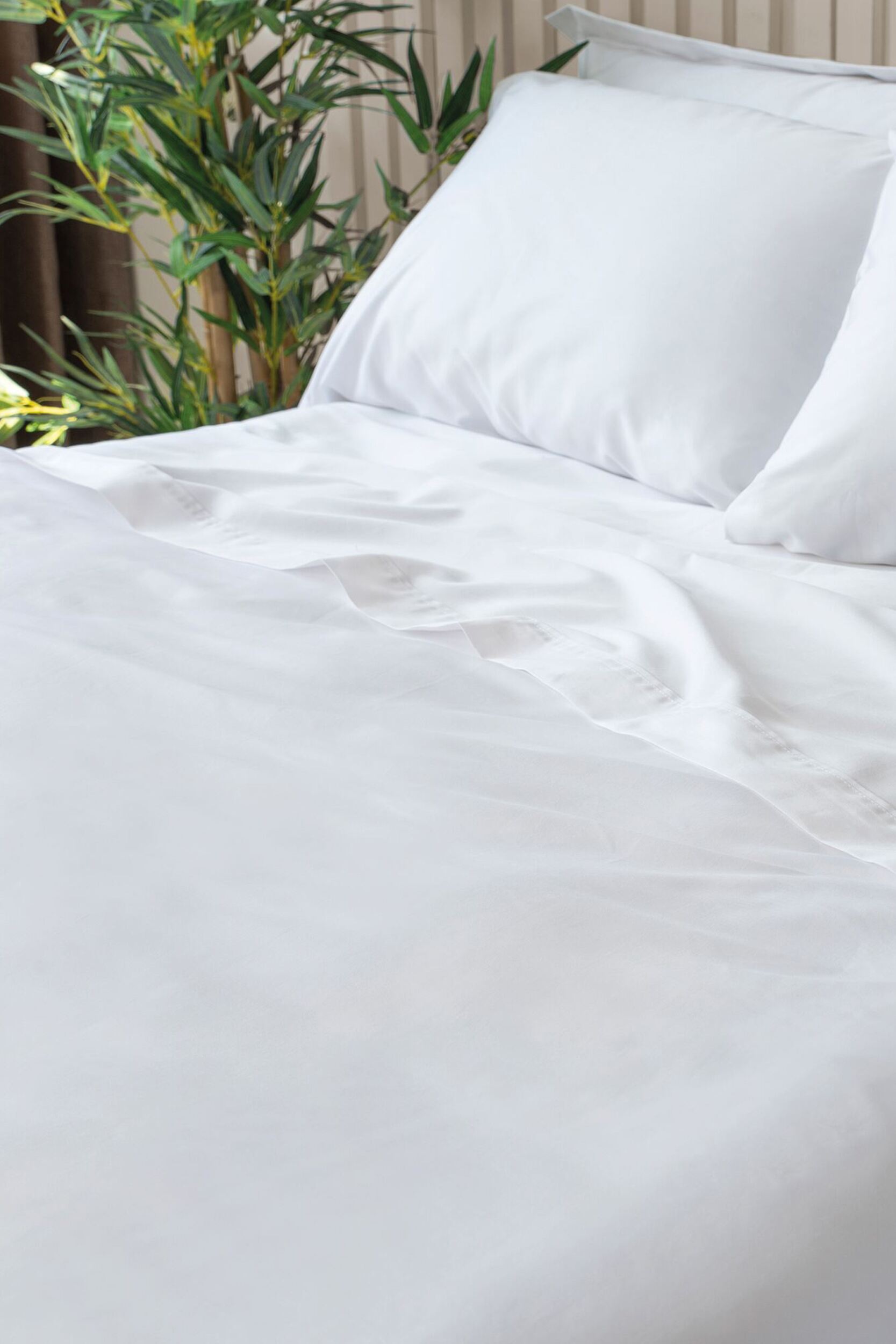 Lazy Panda 300 Thread Count Bamboo Flat Sheet White Single