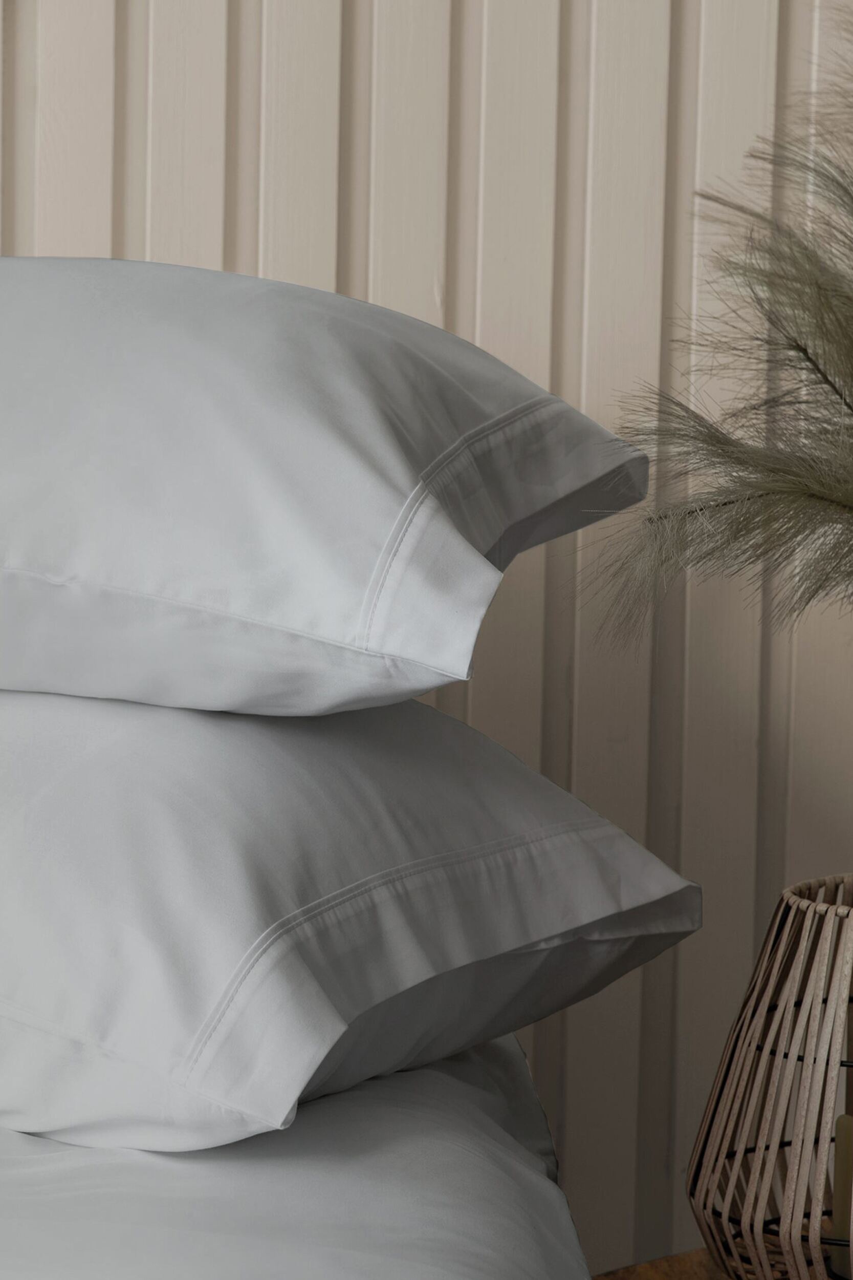 Lazy Panda 300 Thread Count Bamboo Pillow Cases Platinum Housewife 2 Pack