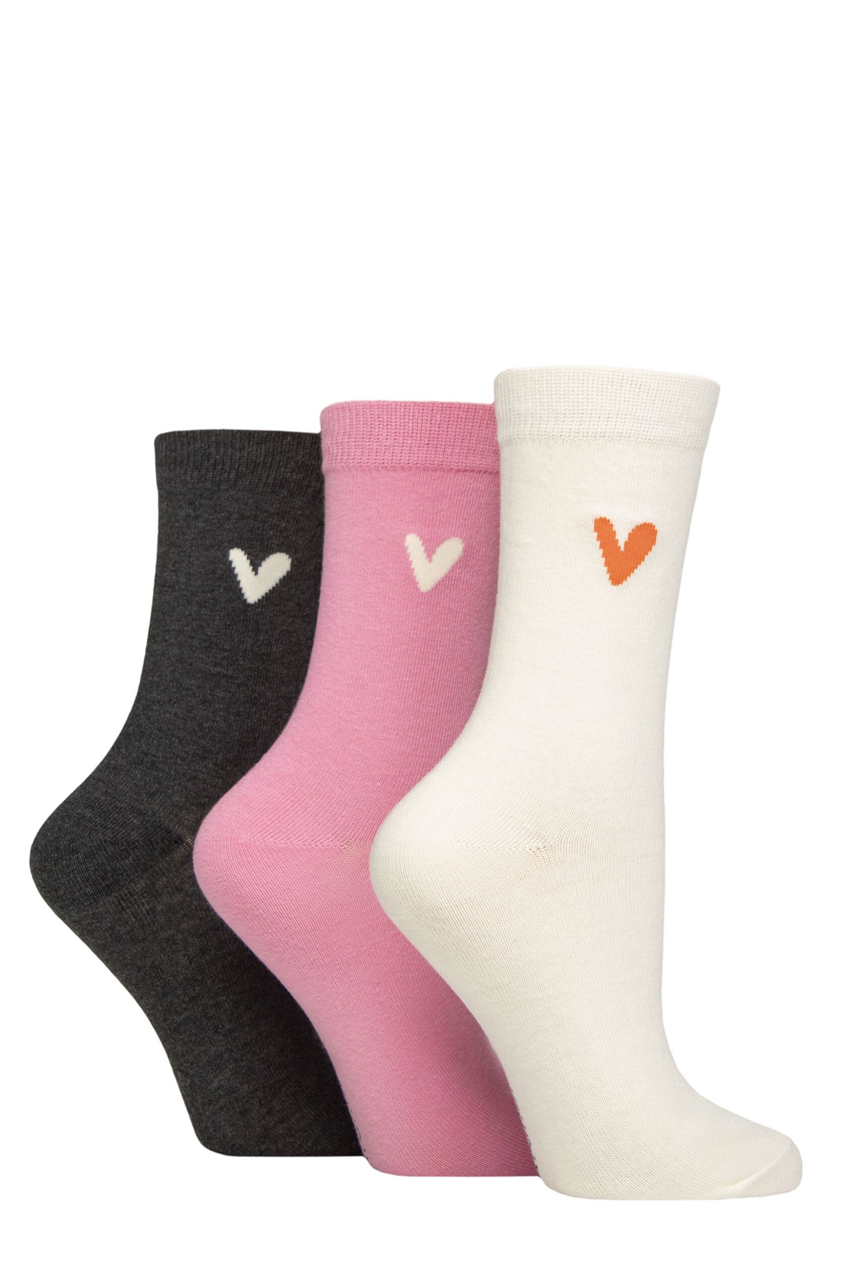 Women’s 3 Pair Caroline Gardner Patterned Cotton Socks Snow / Pink / Charcoal Heart 4-8