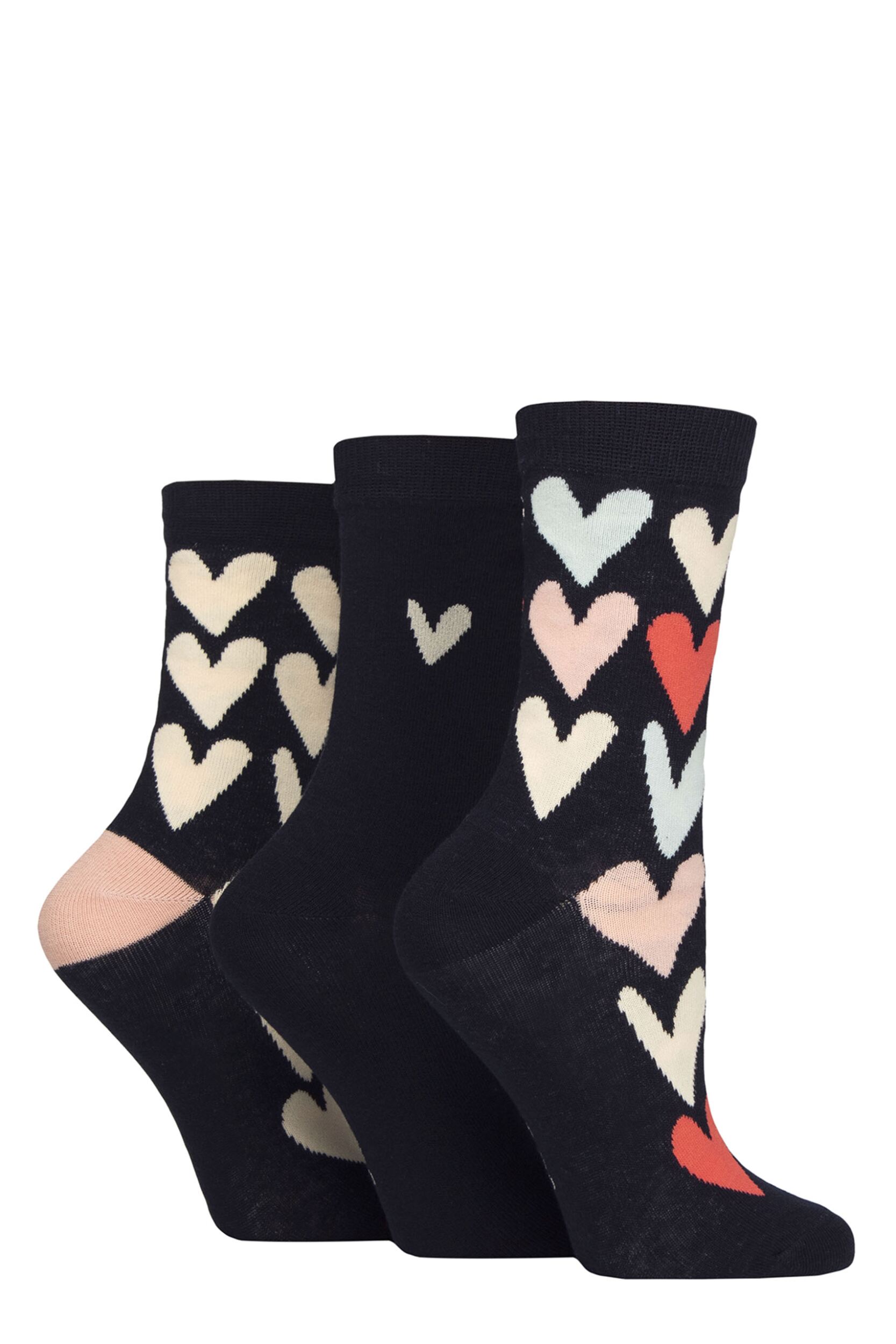 Women's 3 Pair Caroline Gardner Patterned Cotton Socks Big Hearts Navy 4-8