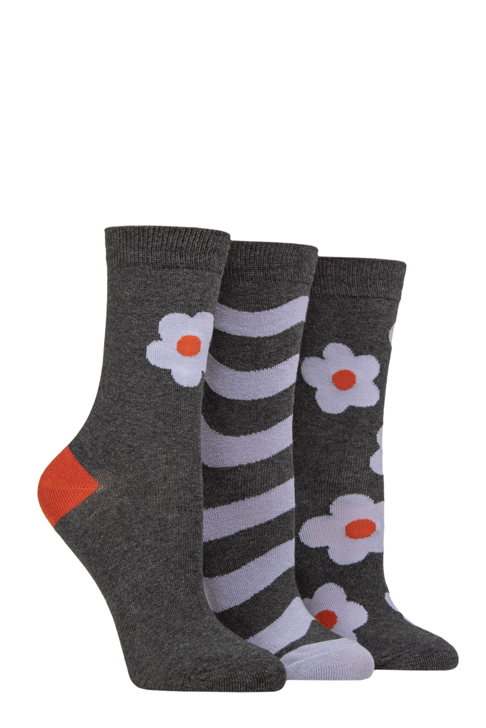 Women’s 3 Pair Caroline Gardner Patterned Cotton Socks Flowers Charcoal 4-8