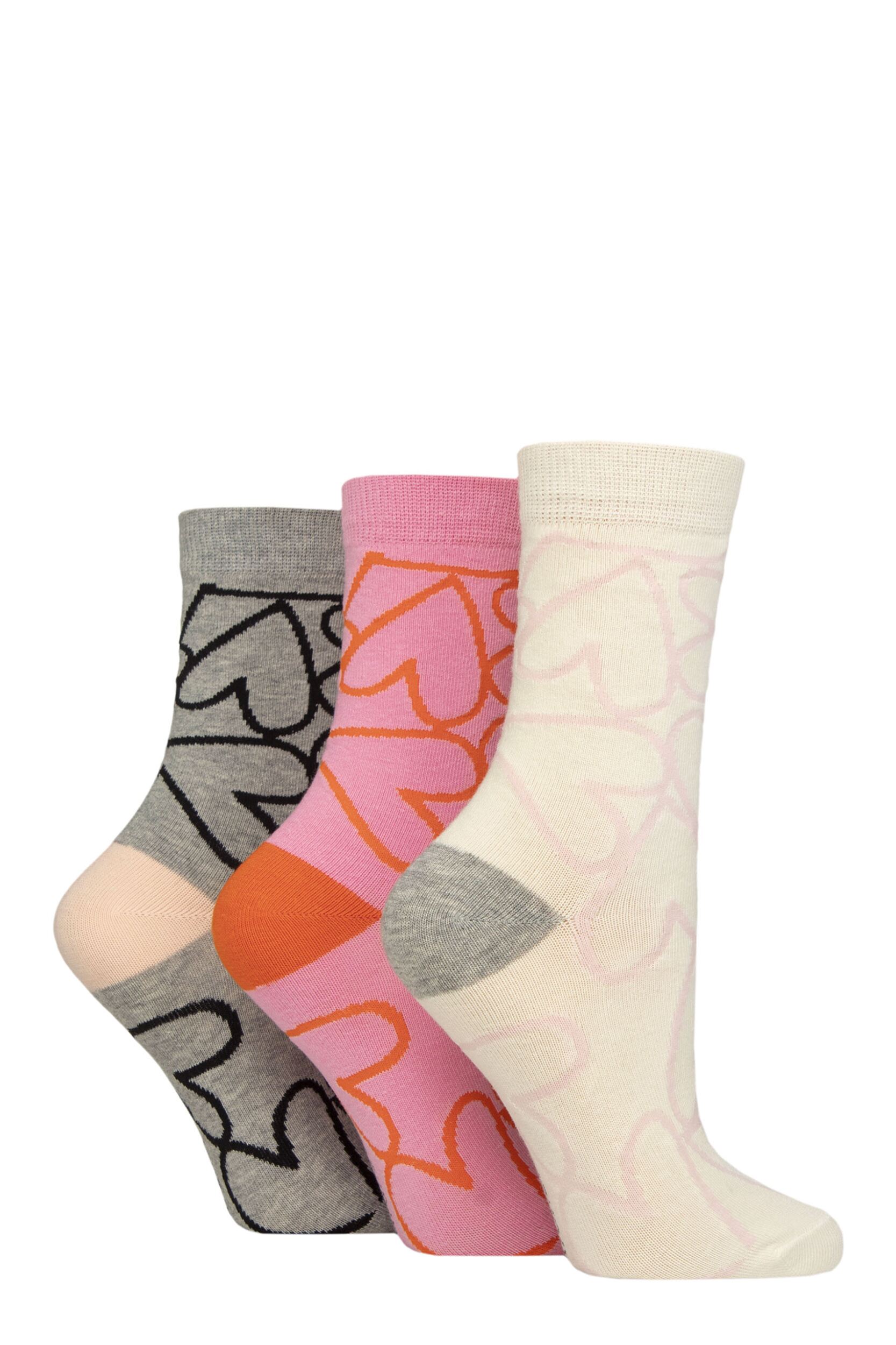 Women’s 3 Pair Caroline Gardner Patterned Cotton Socks Large Hearts 4-8