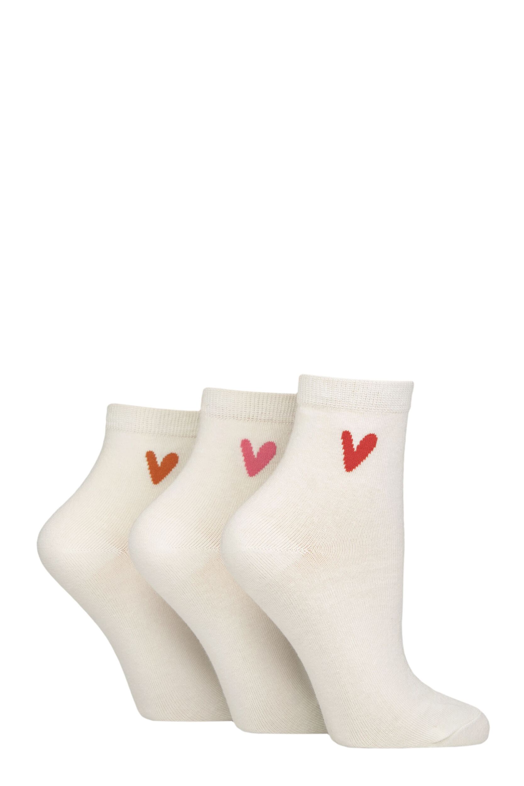 Women's 3 Pair Caroline Gardner Cotton Patterned Mid Length Crew Socks Hearts White 4-8