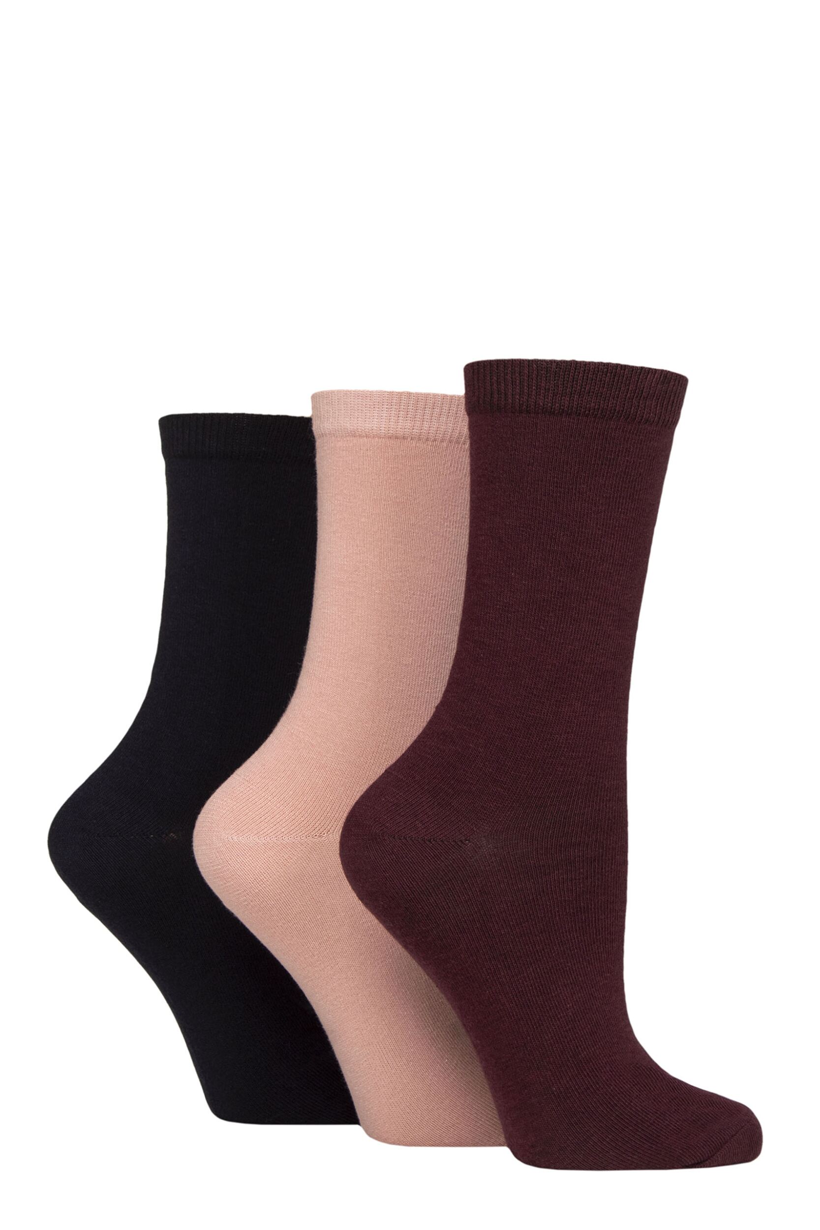 Women’s 3 Pair Charnos Organic Cotton Ankle Socks Blush One Size