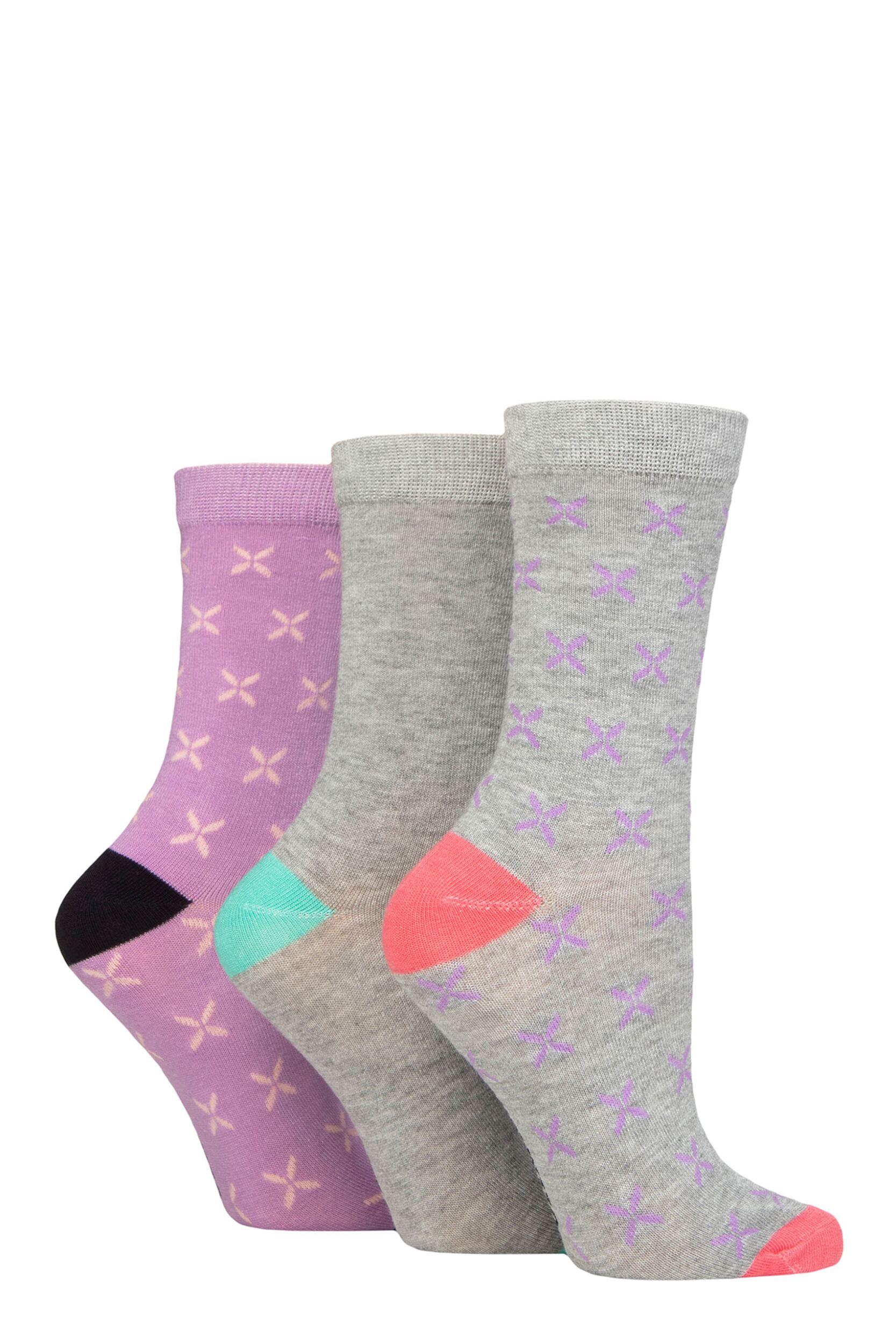 Image of Women's 3 Pair Glenmuir Patterned Bamboo Socks Cross Light Grey 4-8 Ladies