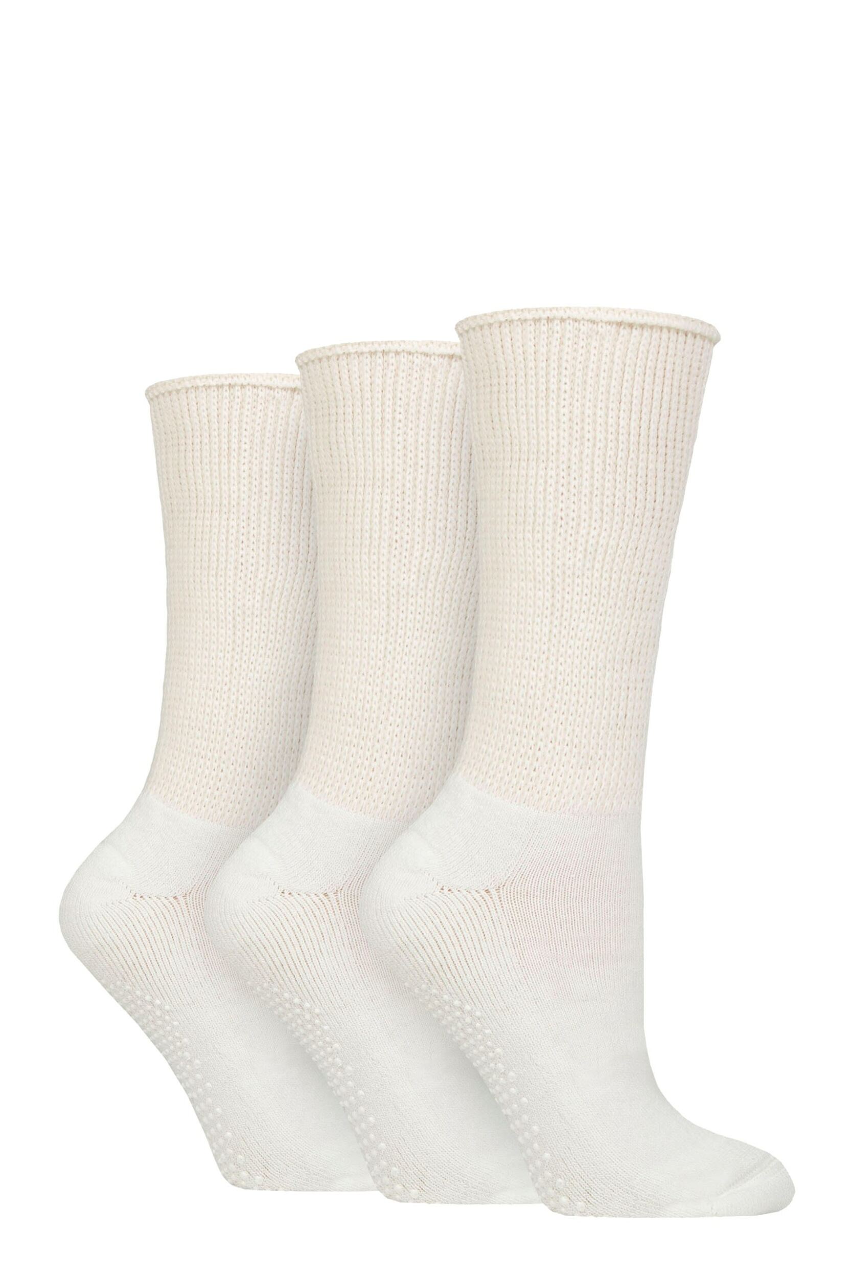 Image of Women's 3 Pair SOCKSHOP IOMI FootNurse Diabetic Slipper Socks White 4-8
