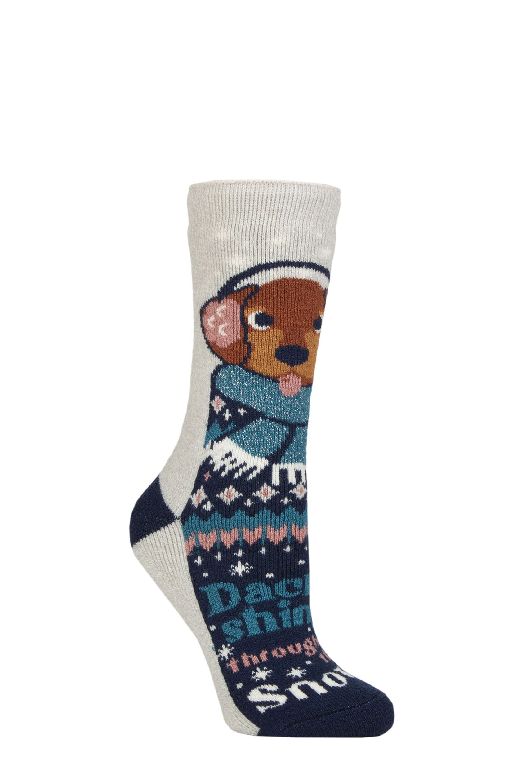 Women's 1 Pair SOCKSHOP Heat Holders Lite Christmas Socks Dachsing Through the Snow 4-8