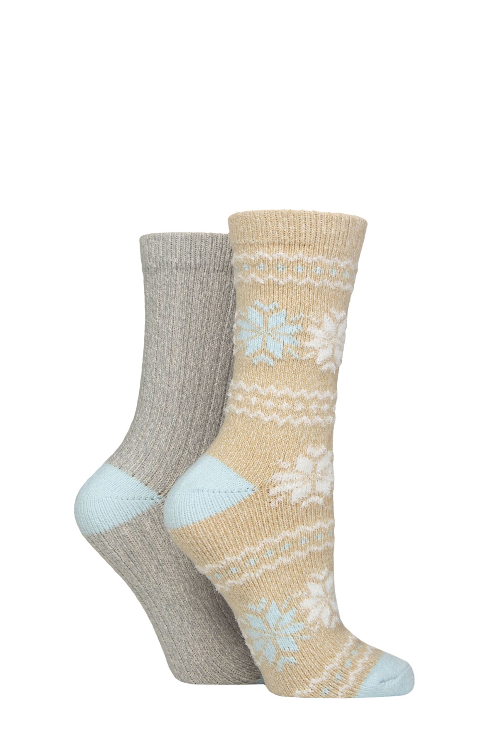 Women's 2 Pair SOCKSHOP Wildfeet Leisure to Lounge Socks Fair Isle White / Blue 4-8