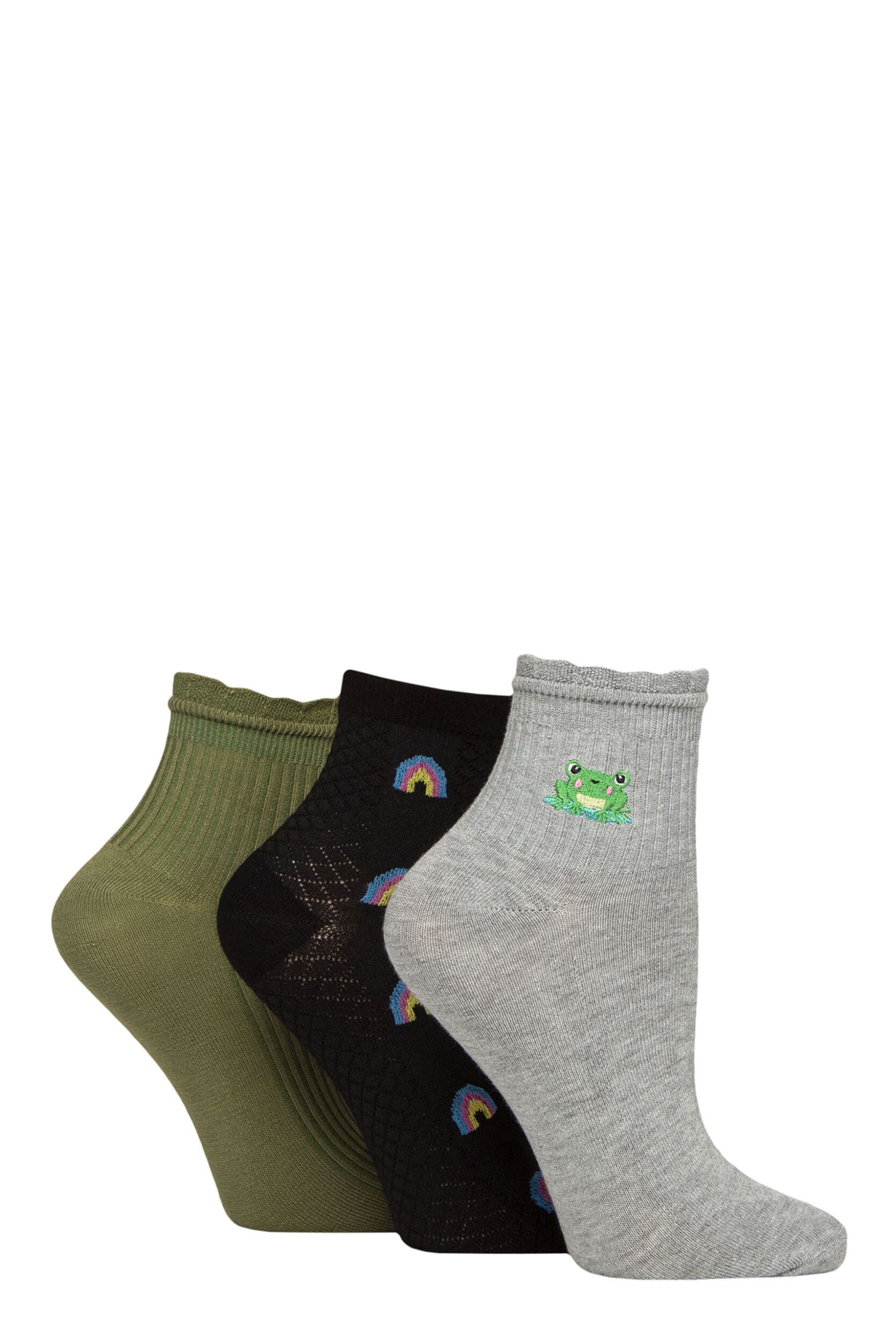 Image of Women's 3 Pair Elle Frill Welt Ribbed Bamboo Anklet Socks Frog 4-8