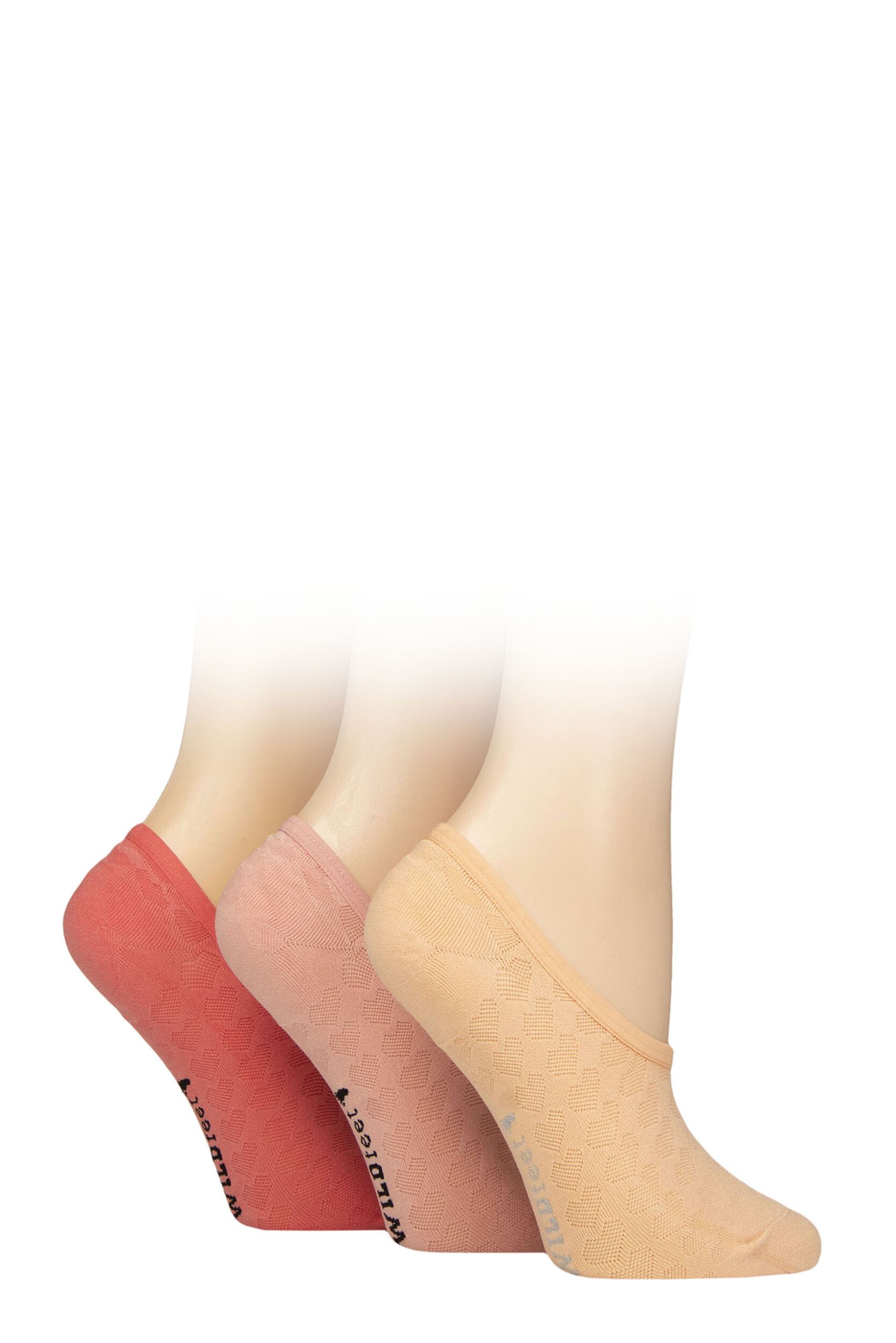 Image of Women's 3 Pair SOCKSHOP Wildfeet Mesh Pattern Fashion Shoe Liner Socks Heart Peach / Pink / Coral 4-8