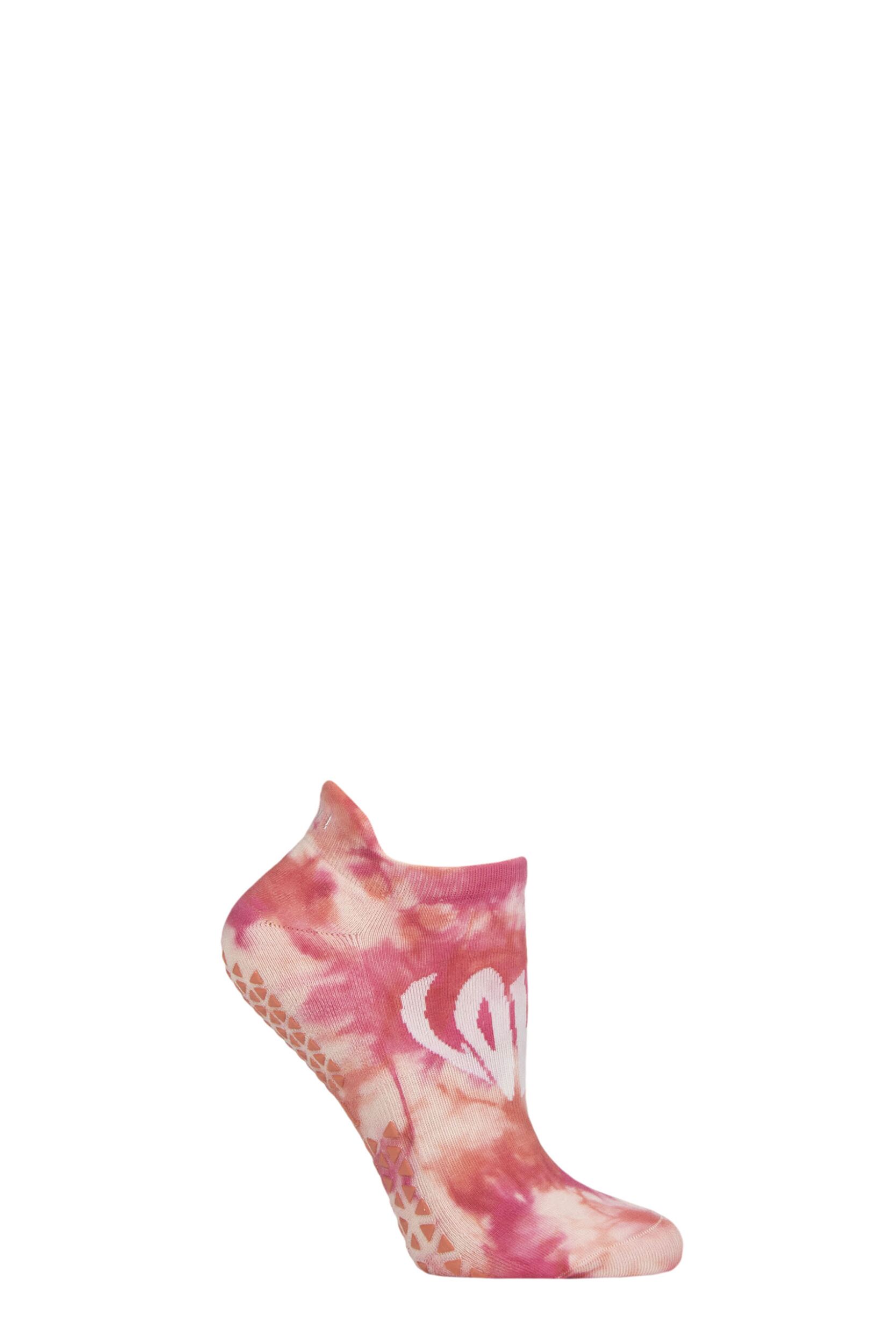 Women's 1 Pair Tavi Noir Savvy Organic Cotton Low Rise Yoga Socks with Grip Love Tie Dye 6-8.5 Ladies