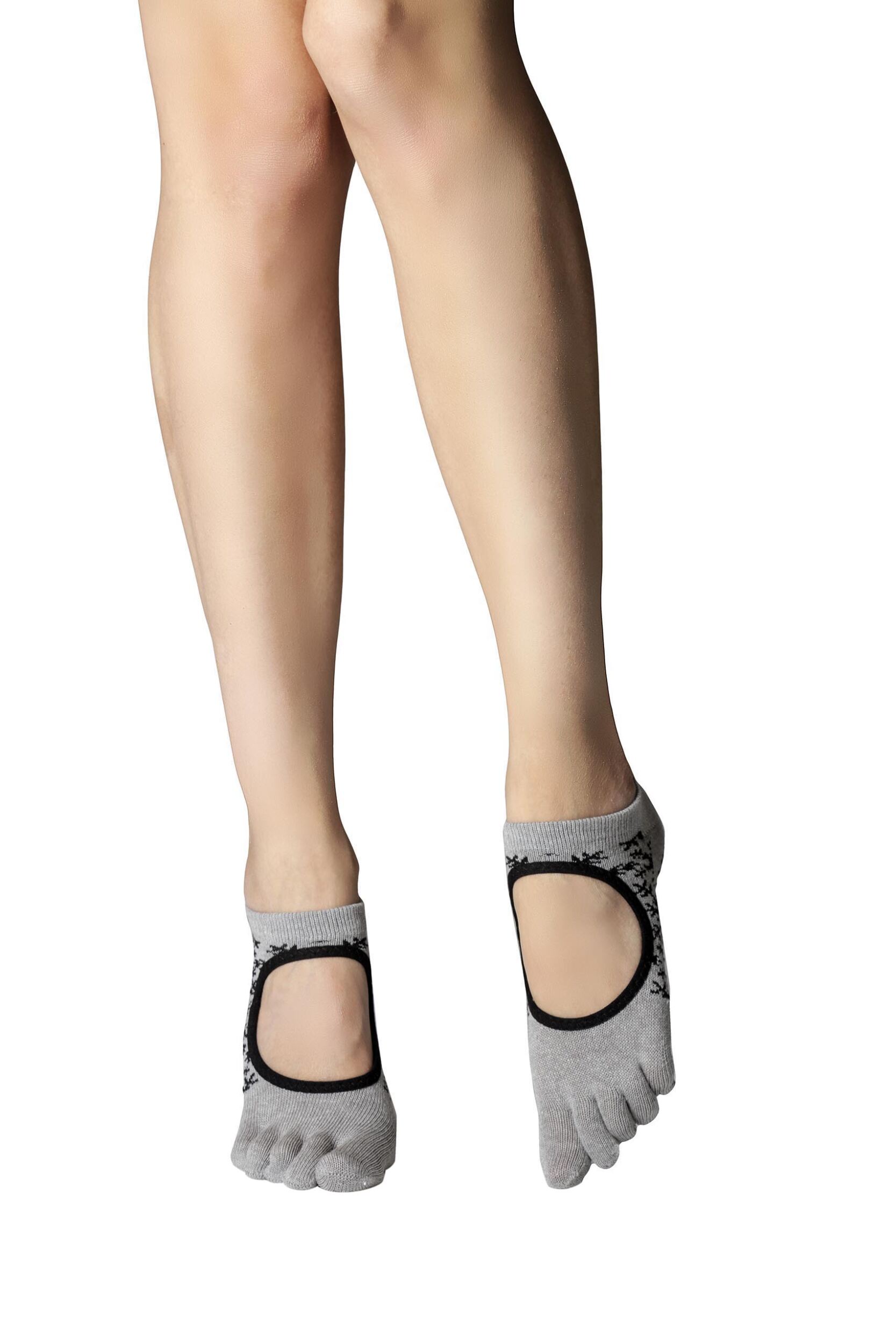 1 Pair Comet Bellarina Full Toe Organic Cotton Open Front Yoga Socks Ladies Medium - ToeSox