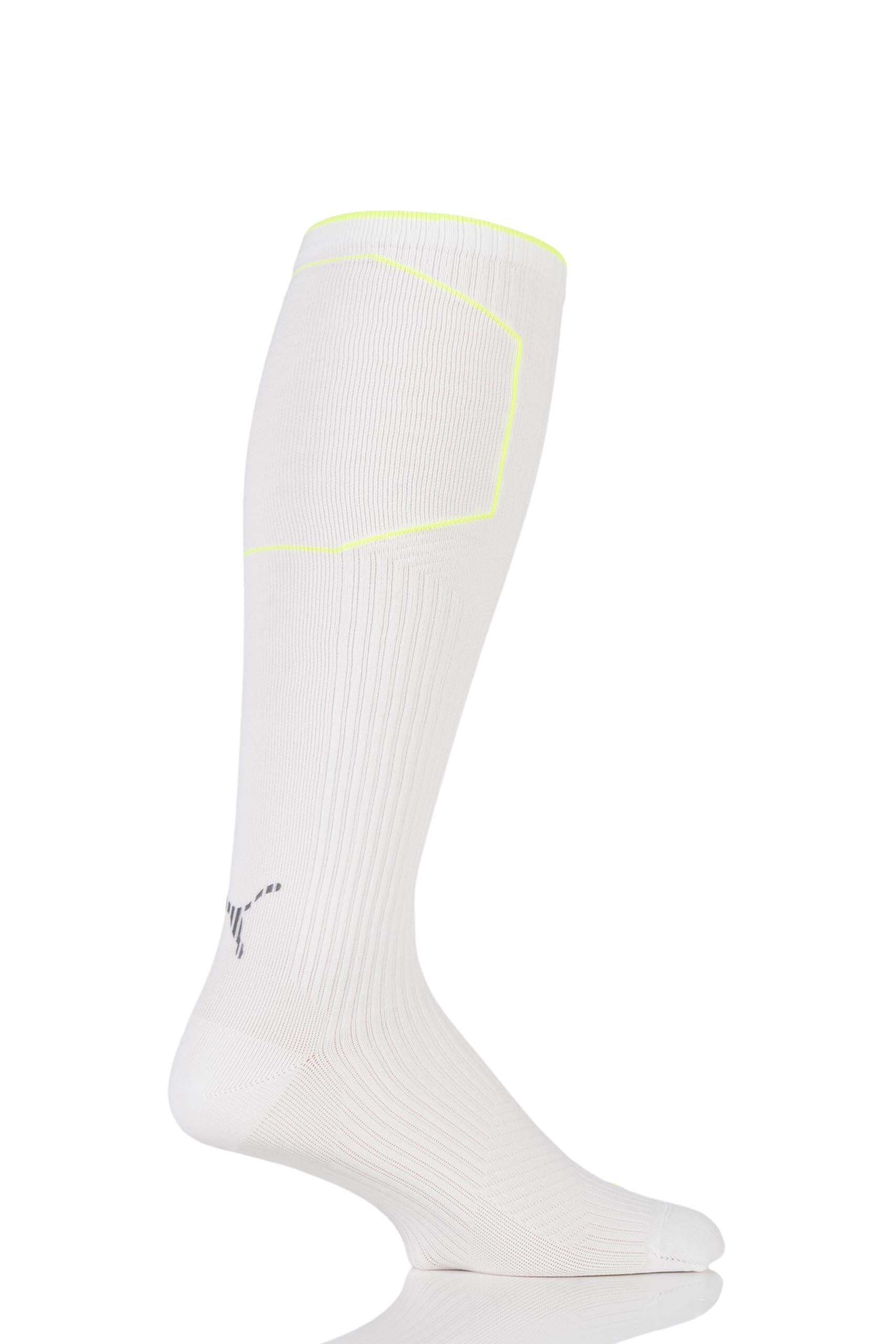 Image of 1 Pair White Performance Running Compression Knee High Socks with Tactel Unisex 9-11 Unisex - Puma