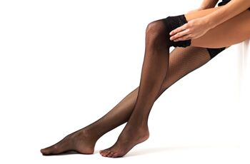 How to wear hold up stockings