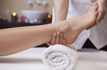 4 ways to rejuvenate your tired party feet