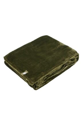 SOCKSHOP Heat Holders Snuggle Up Thermal Blanket