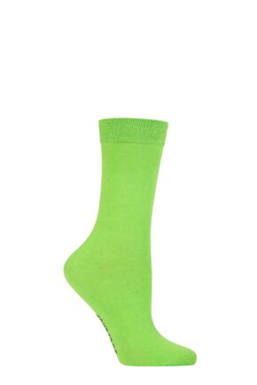 Ladies 1 Pair SOCKSHOP Colour Burst Bamboo Socks with Smooth Toe Seams Green Onions 4-8