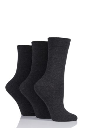 Ladies 3 Pair SockShop Gentle Bamboo Socks with Smooth Toe Seams in Plains and Stripes