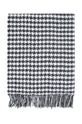 Ladies Great & British Knitwear Made In Scotland 100% Pure New Wool Houndstooth Pattern Wrap