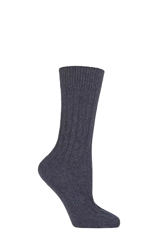 Women's 1 Pair SOCKSHOP of London 100% Cashmere Cable Knit Bed Socks