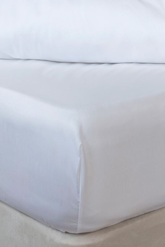 Lazy Panda 300 Thread Count Bamboo Fitted Sheet