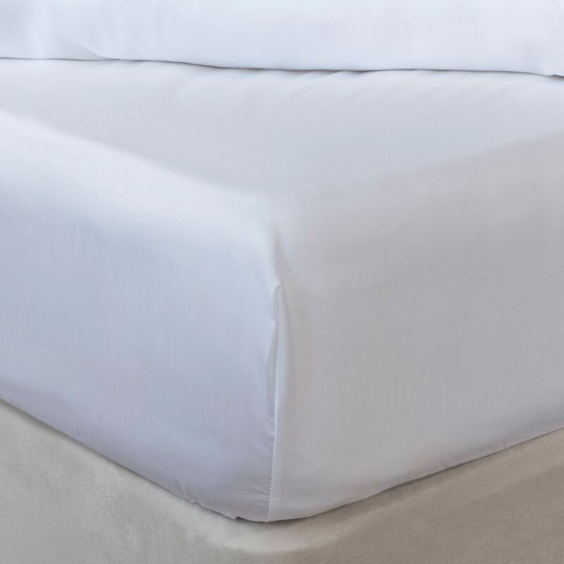 Lazy Panda 300 Thread Count Bamboo Fitted Sheet