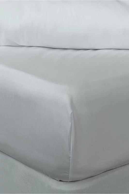 Lazy Panda 300 Thread Count Bamboo Fitted Sheet