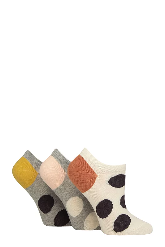 Women's 3 Pair Caroline Gardner Patterned Cotton Trainer Socks Spot Cream / Grey 4-8